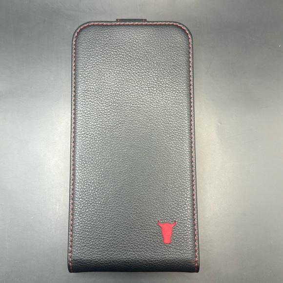EUC- TORRO Leather Flip Case Compatible with iPhone 14/15 Pro Max - Picture 3 of 14
